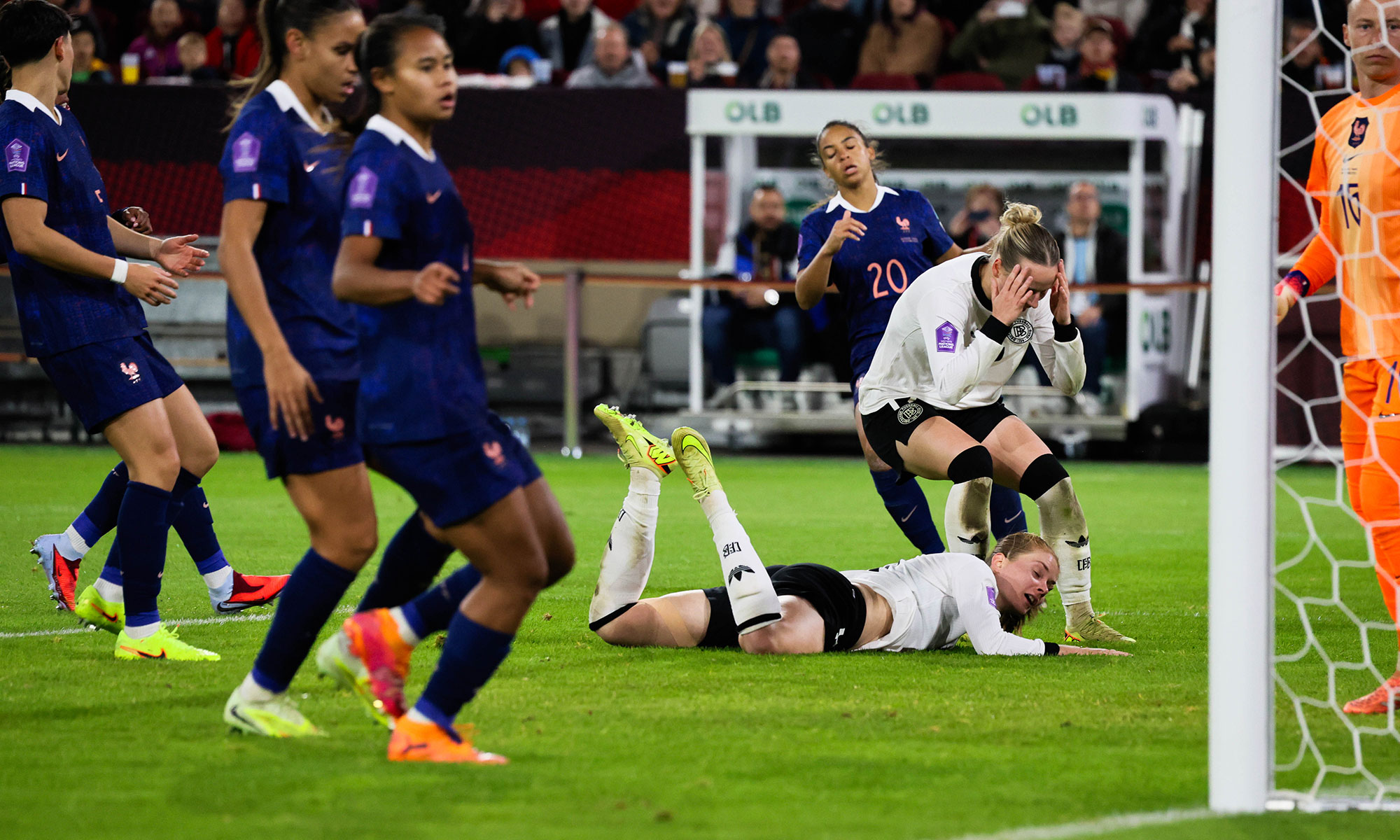 DFB-Frauen gegen Frankreich