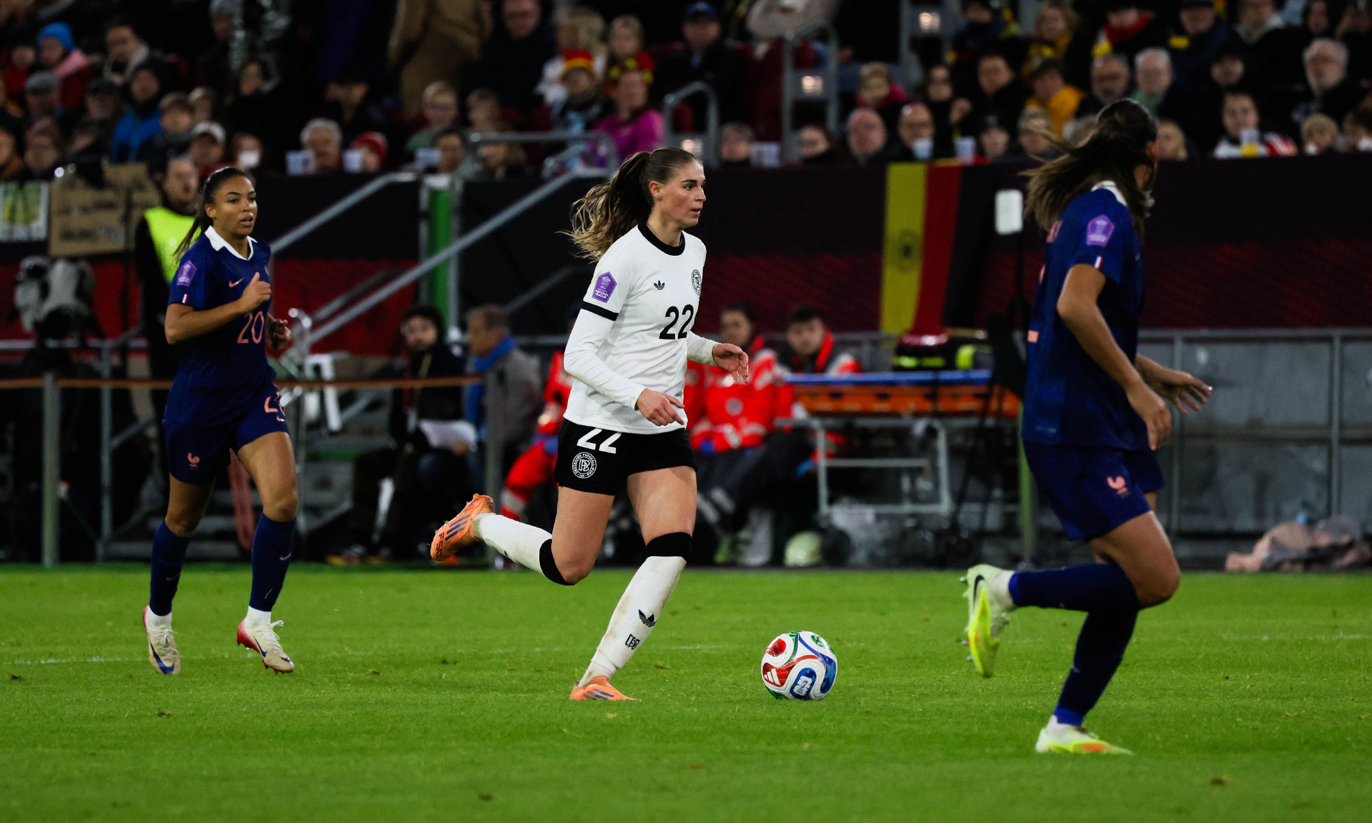 DFB-Frauen gegen Frankreich