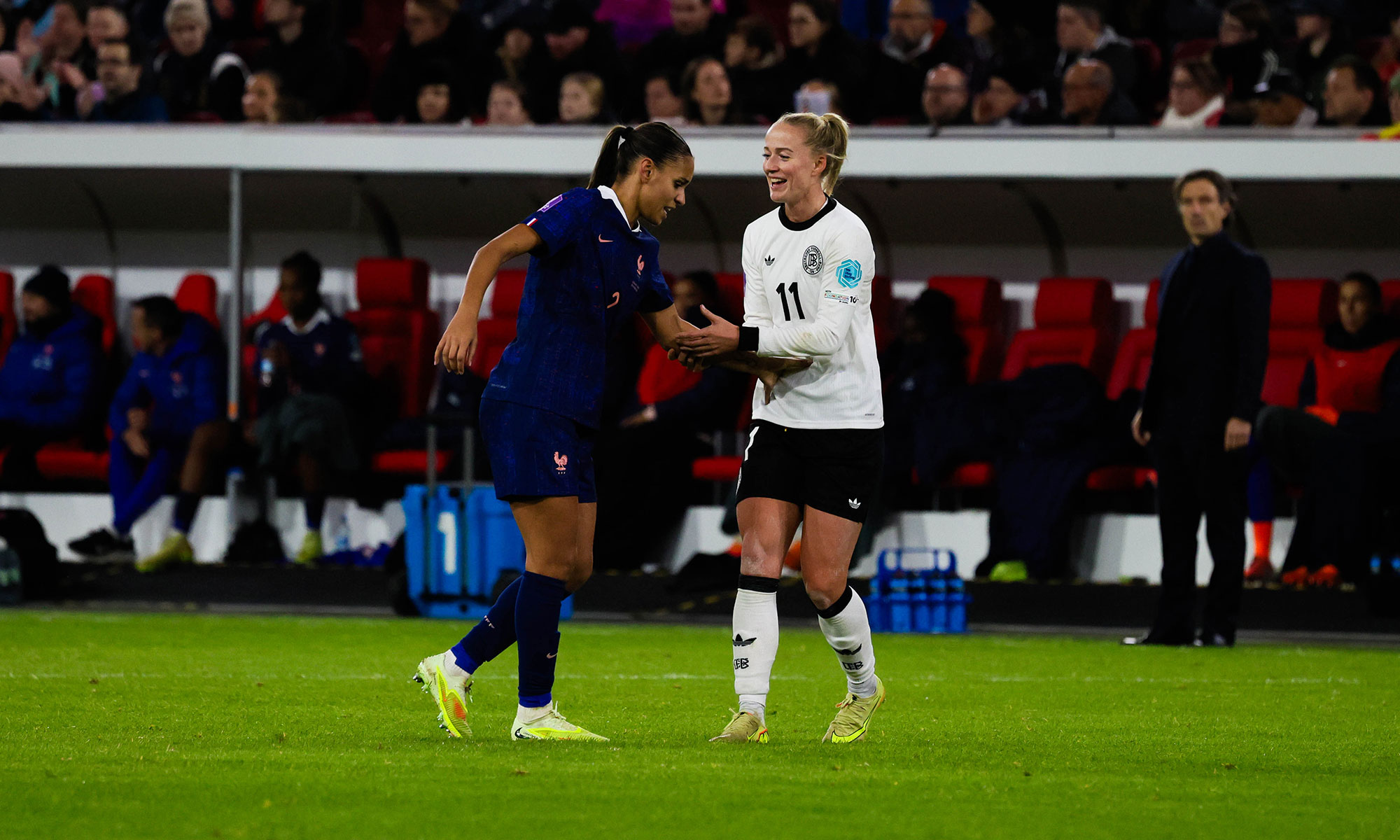 DFB-Frauen gegen Frankreich
