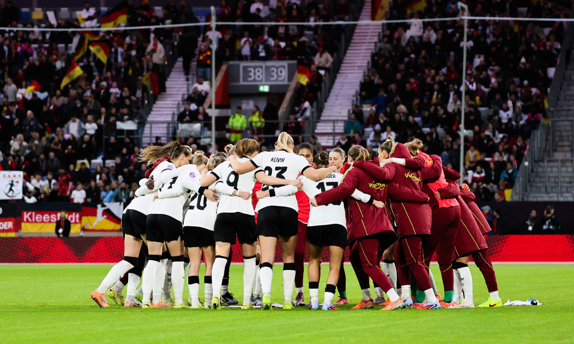 DFB-Frauen gegen Frankreich