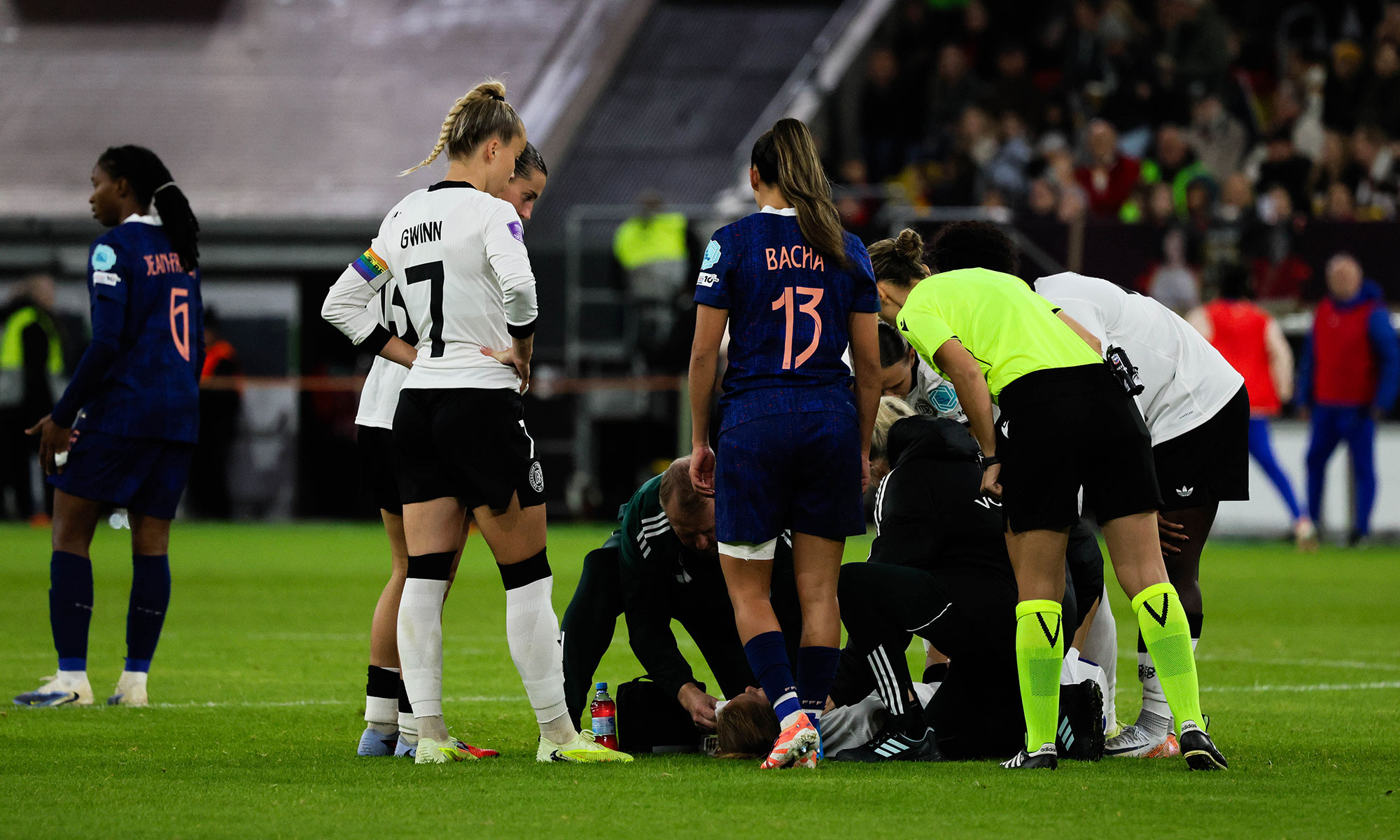 DFB-Frauen gegen Frankreich