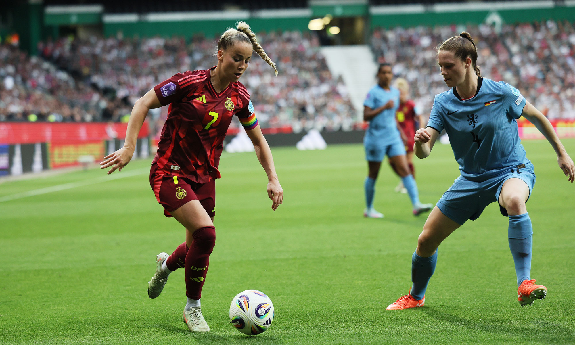 DFB-Frauen gegen die Niederlande