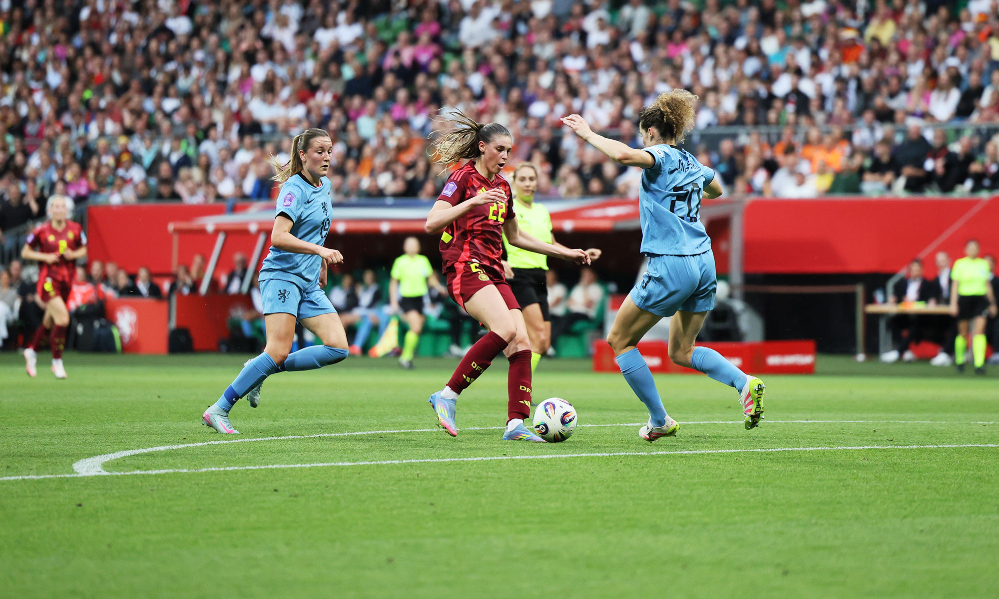 DFB-Frauen gegen die Niederlande