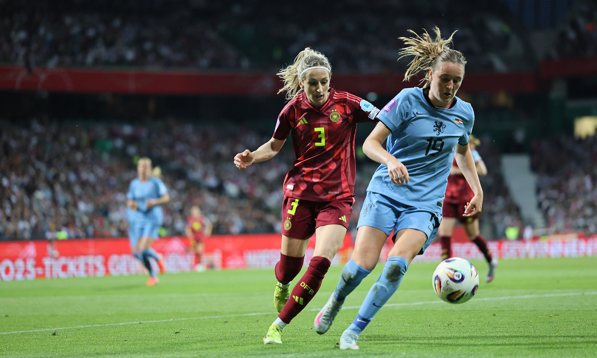 DFB-Frauen gegen die Niederlande
