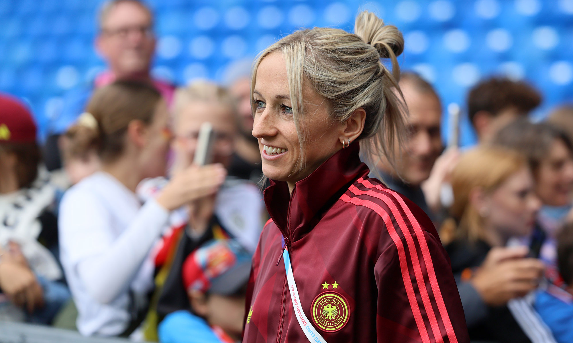 Frauen EM 2025 Hendrich Nach Roter Karte F r Ein Spiel Gesperrt Frauen EM 2025 Hendrich Nach Roter Karte F r Ein Spiel Gesperrt